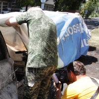 У Донецьку спалено автомобілі місії ОБСЄ