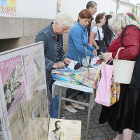 Дедалі частіше «перемикаються» на серйозне читання