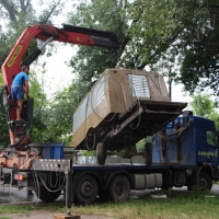 Удень овочами, а вночі самогоном торгувати вже не будуть