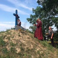 Пам'ятник постав на місці народження <<Поліської Січі>>