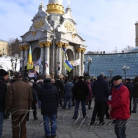 Є час, коли на Майдані має бути тільки Небесна Сотня.  18—20 лютого — саме такі дні