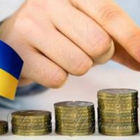 Із травня почали зростати пенсії й соціальна допомога