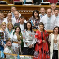 Це вже не просто одяг, а символ свободи і солідарності