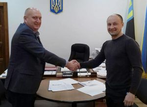 Керівники дирекції АТ «Укрпошта» і Лиманської міської громади підписали Меморандум про співробітництво