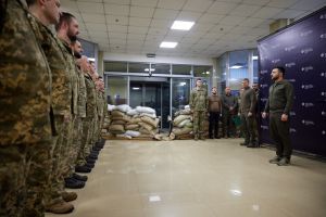 Володимир Зеленський зустрівся з військовослужбовцями Держспецзв’язку