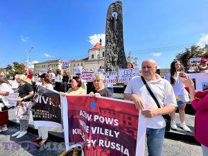 Не допустити судилища над «азовцями»!