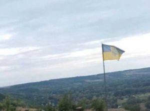 «Прапор України замайорів на найвищій точці Харківської області, в Ізюмі», — заступник міського голови