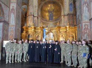 Перший випуск військових капеланів