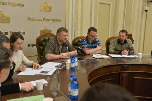 Народні депутати та урядовці обговорили пріоритети зовнішньої політики