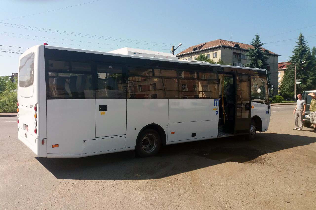 Брошнів-Осадська ОТГ придбала власний автобус