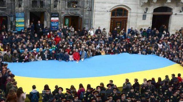 Провели живий ланцюг єднання львівських школярів