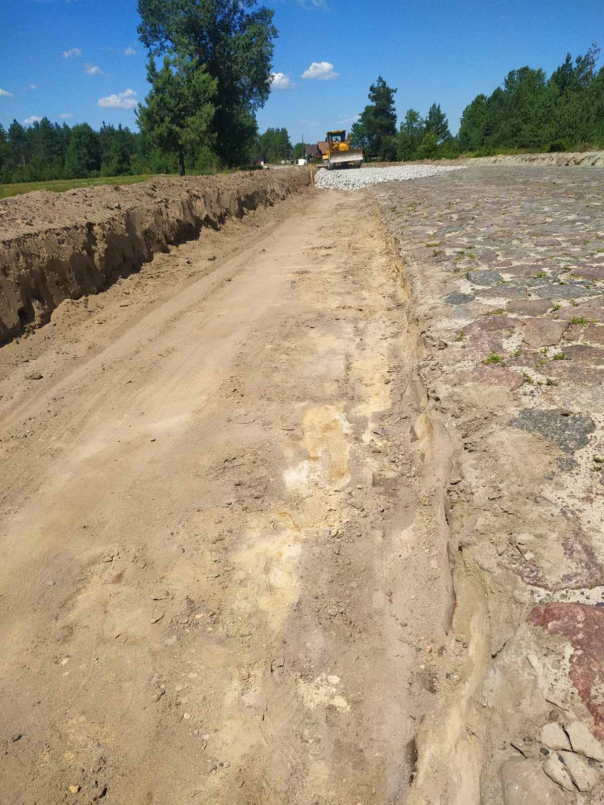 Ці три кілометри дороги мешканці  Рокитнівського району чекали роки