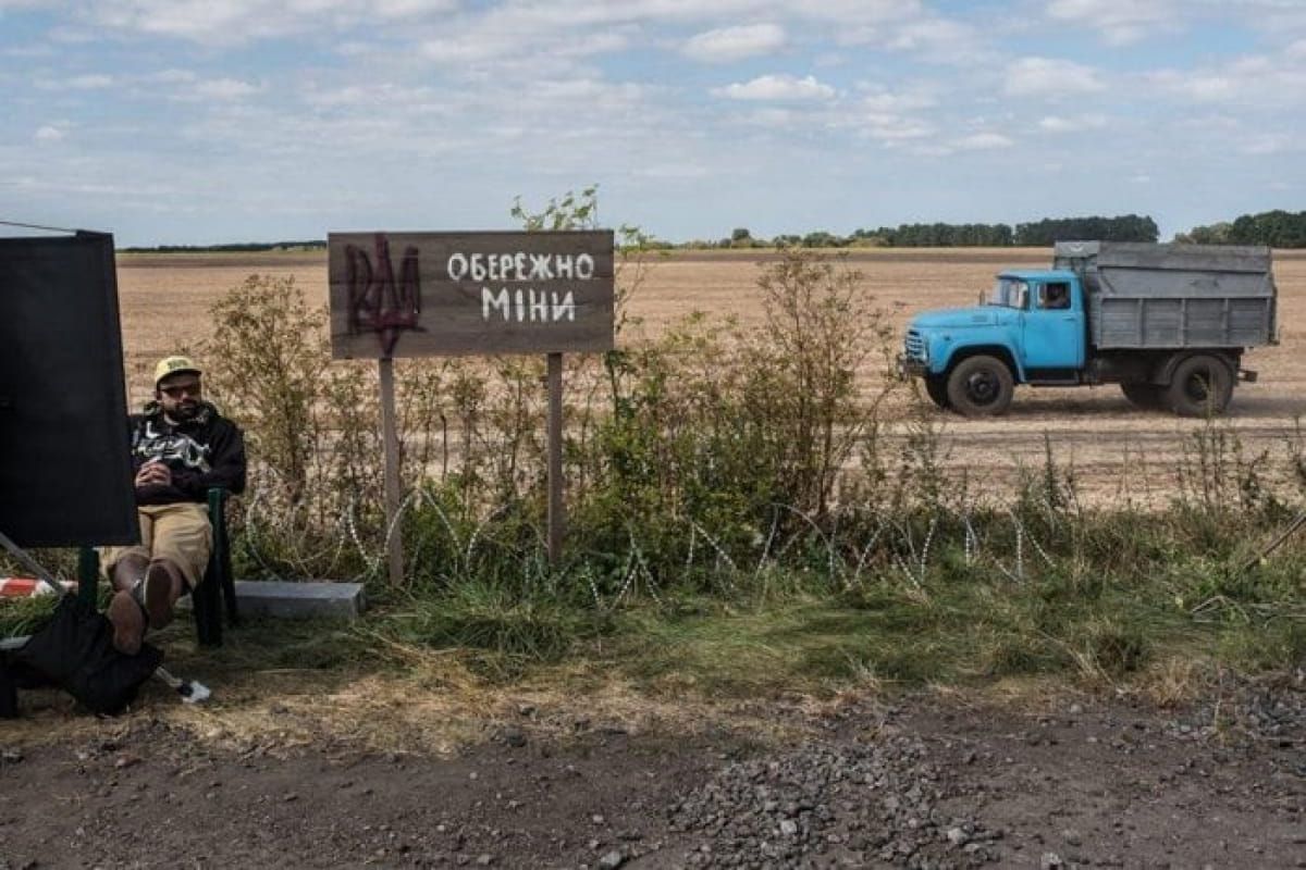 «Погані дороги» вже у прокаті