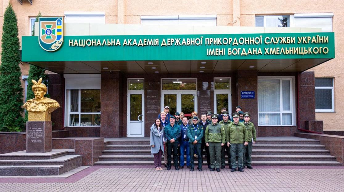 Хмельниччина: Собакам-пошуковцям перекладач не потрібен