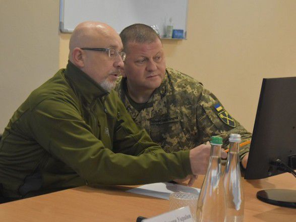 На піку уваги: спостерігаємо, відстежуємо, реагуємо