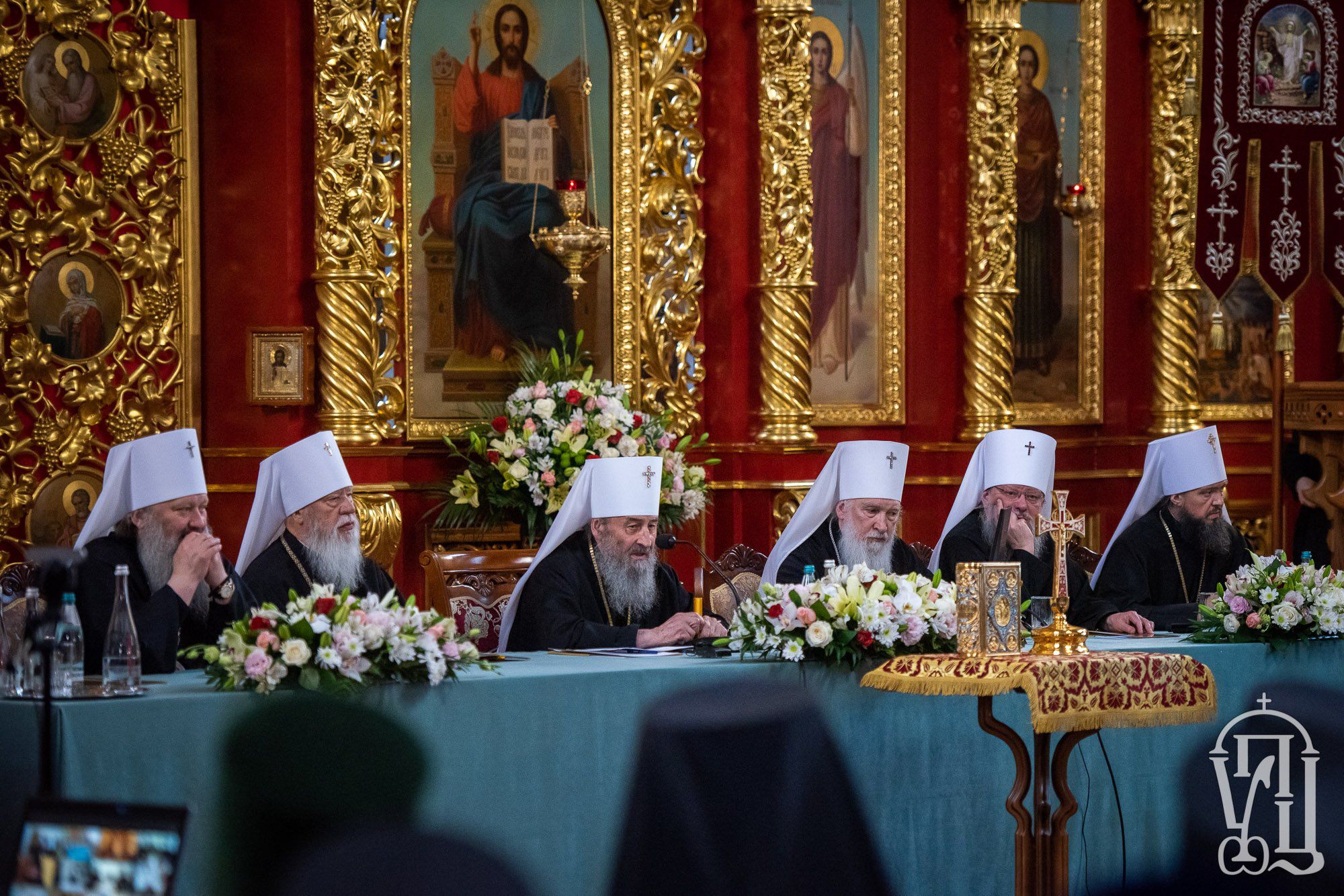 Відхрещування УПЦ МП від РПЦ: революційний крок чи окозамилювання?