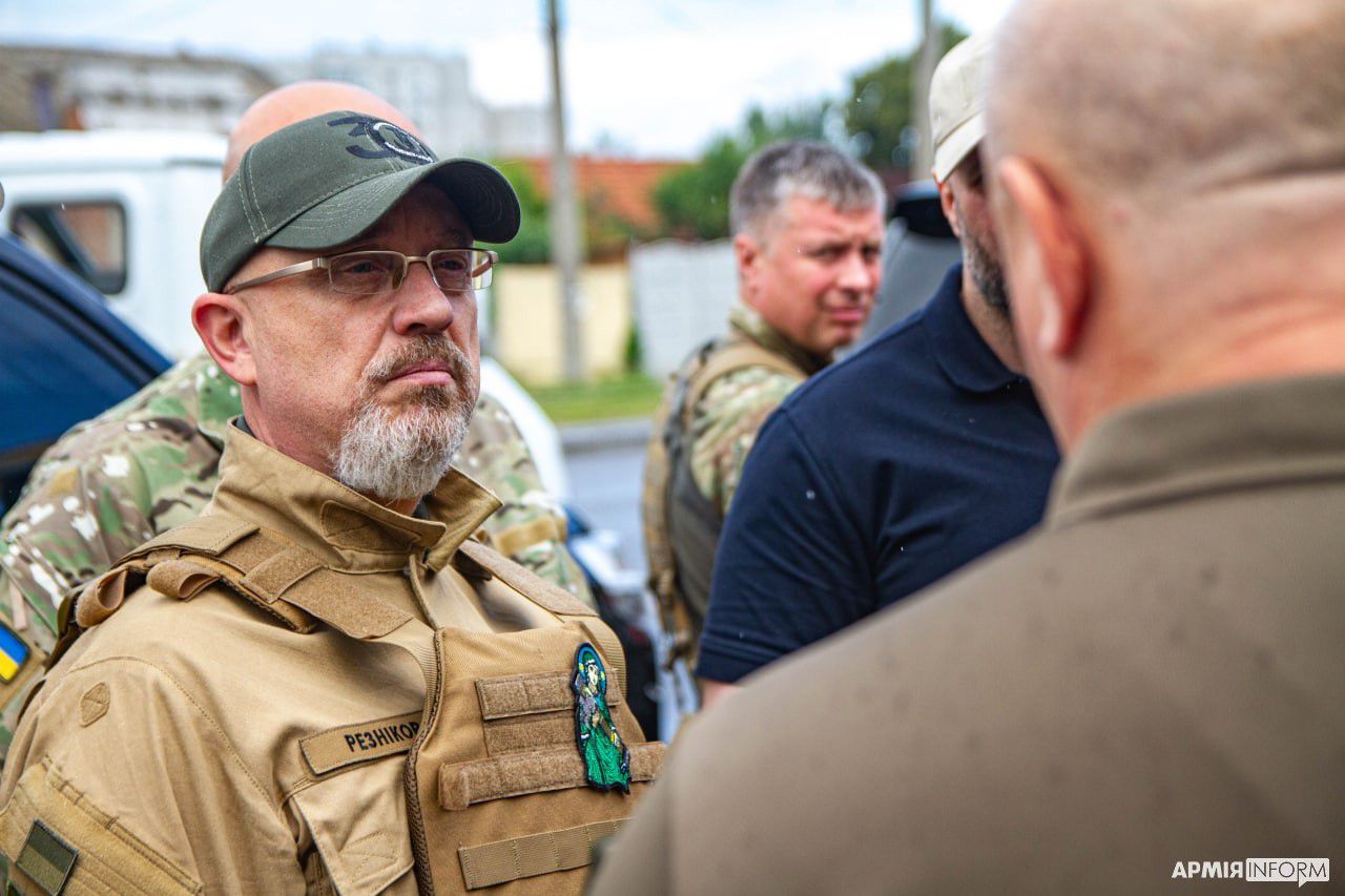 «Незабаром ми створимо окупантам дуже неприємну ситуацію на фронті» — Міністр оборони України