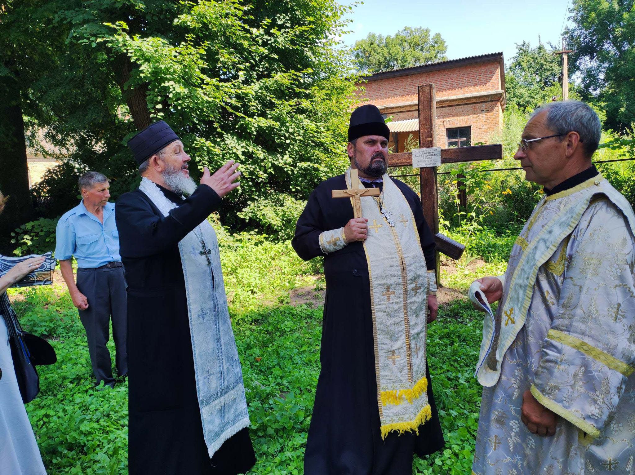 Новостворена громада ПЦУ відновлює історію рідного краю