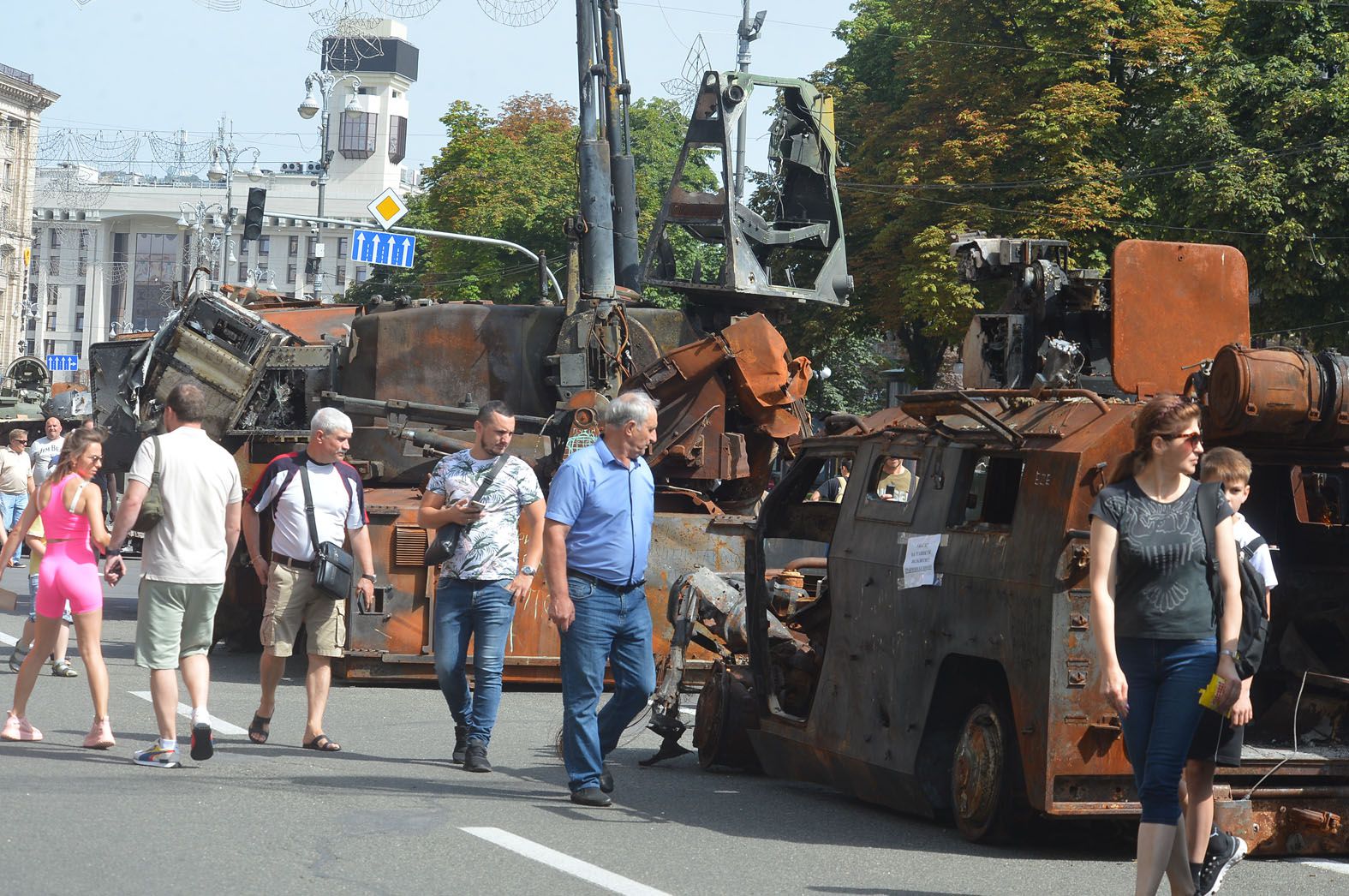 Хотіли парад на Хрещатику —  вони його отримали