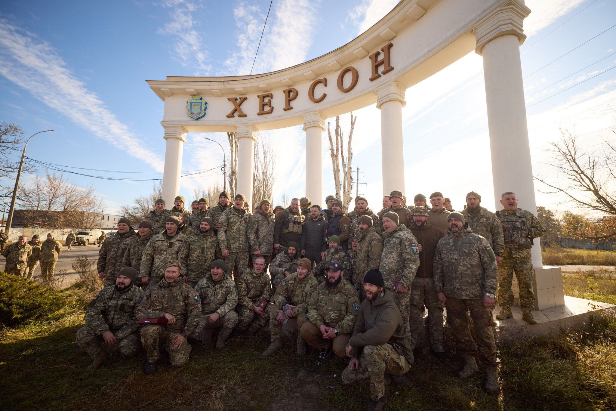 Ми реально повертаємось, підіймаємо наш прапор