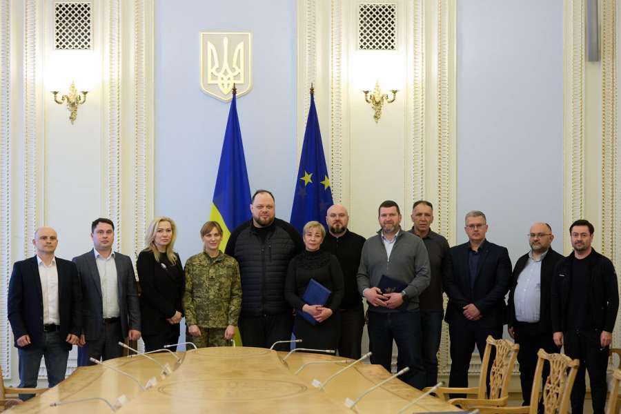 Голова Верховної Ради України нагородив мешканців міста Ірпінь Київської області відзнаками Парламенту