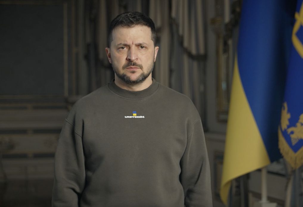 Не можна бути подумки далеко від війни, підтримуйте наших бійців завжди, коли це можливо