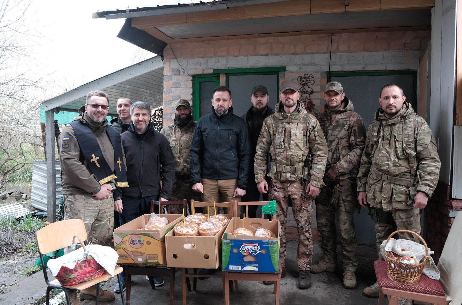 Відвідали земляків-захисників на Бахмутському напрямку