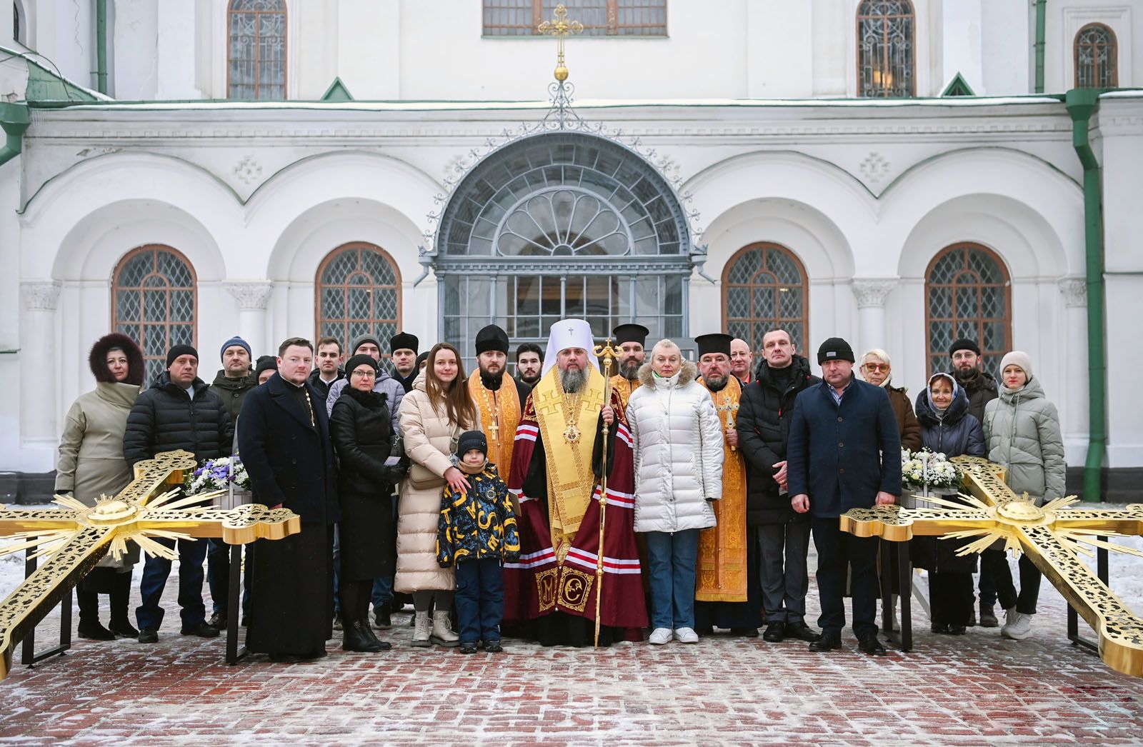 Предстоятель ПЦУ освятив відновлені хрести  для куполів Софії Київської