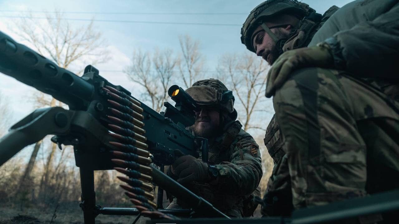 Наші захисники продовжують стримувати ворога