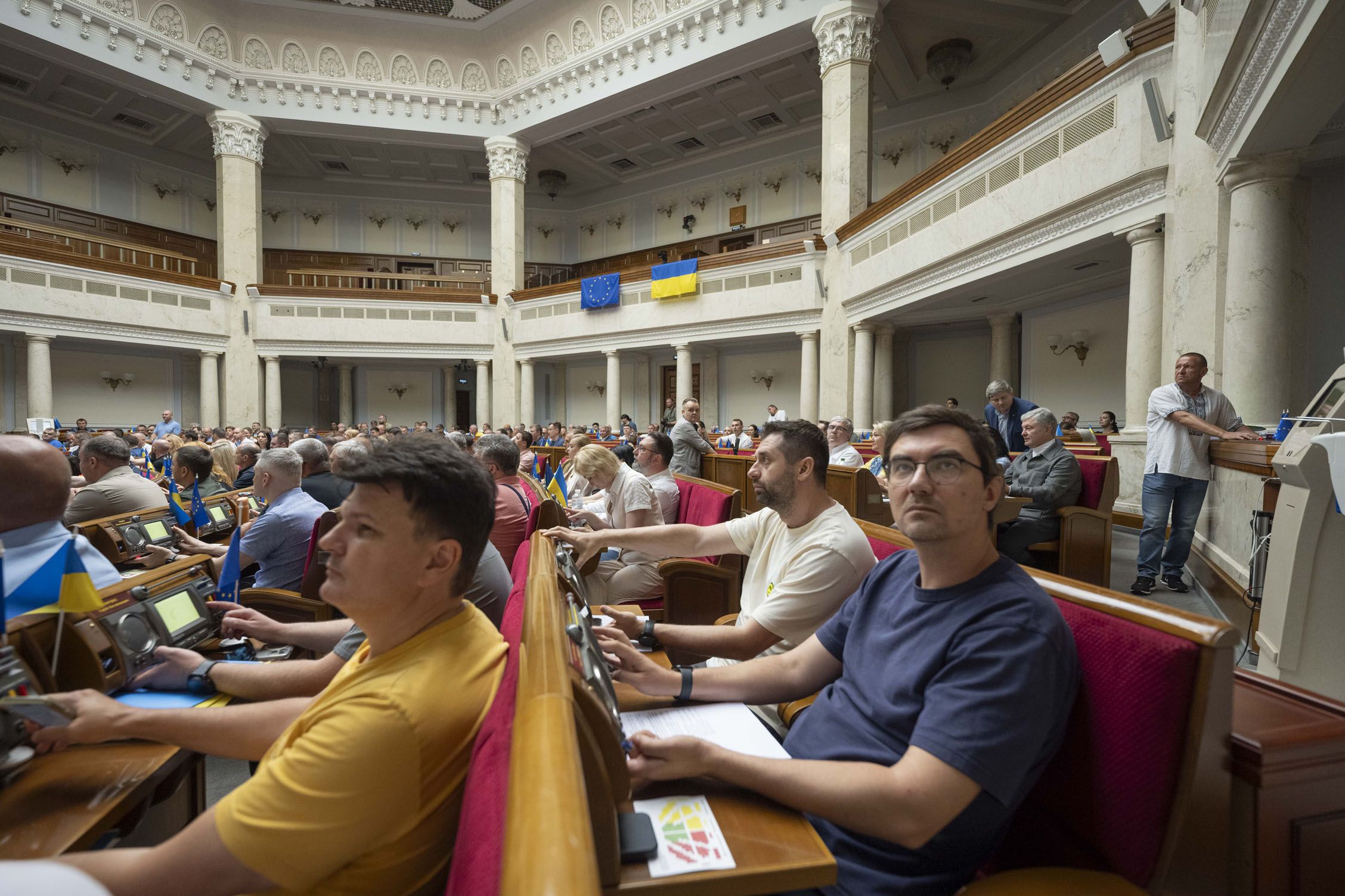 Верховна Рада України на пленарному засіданні 18 липня прийняла сім законів і п’ять законопроєктів