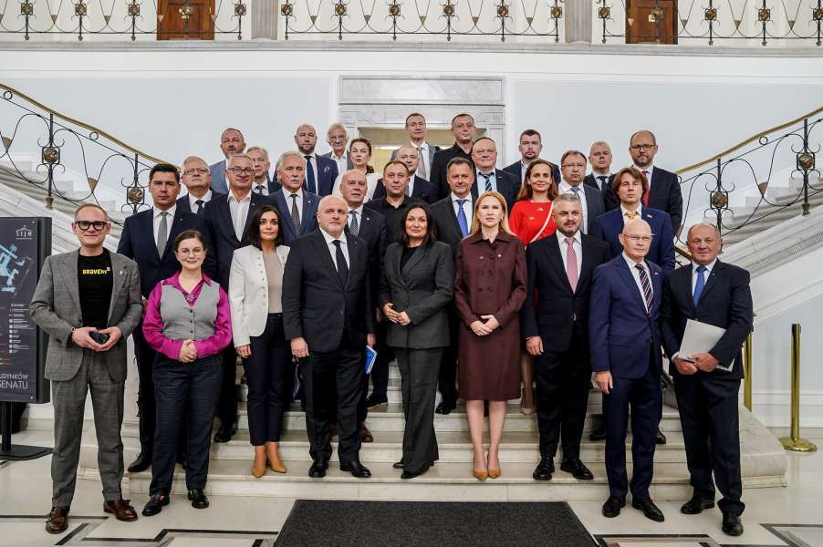 «Україно-Польська Парламентська асамблея закликала міжнародних партнерів зняти всі обмеження на використання зброї, наданої Україні», - Віцеспікерка Олена Кондратюк (ДОКУМЕНТ)