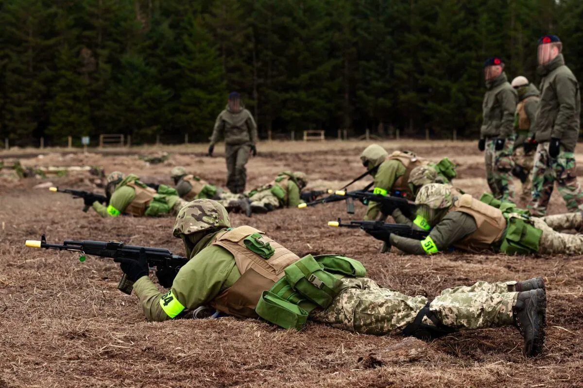 Щодо окремих питань направлення підрозділів Збройних Сил України до інших держав у період дії воєнного стану