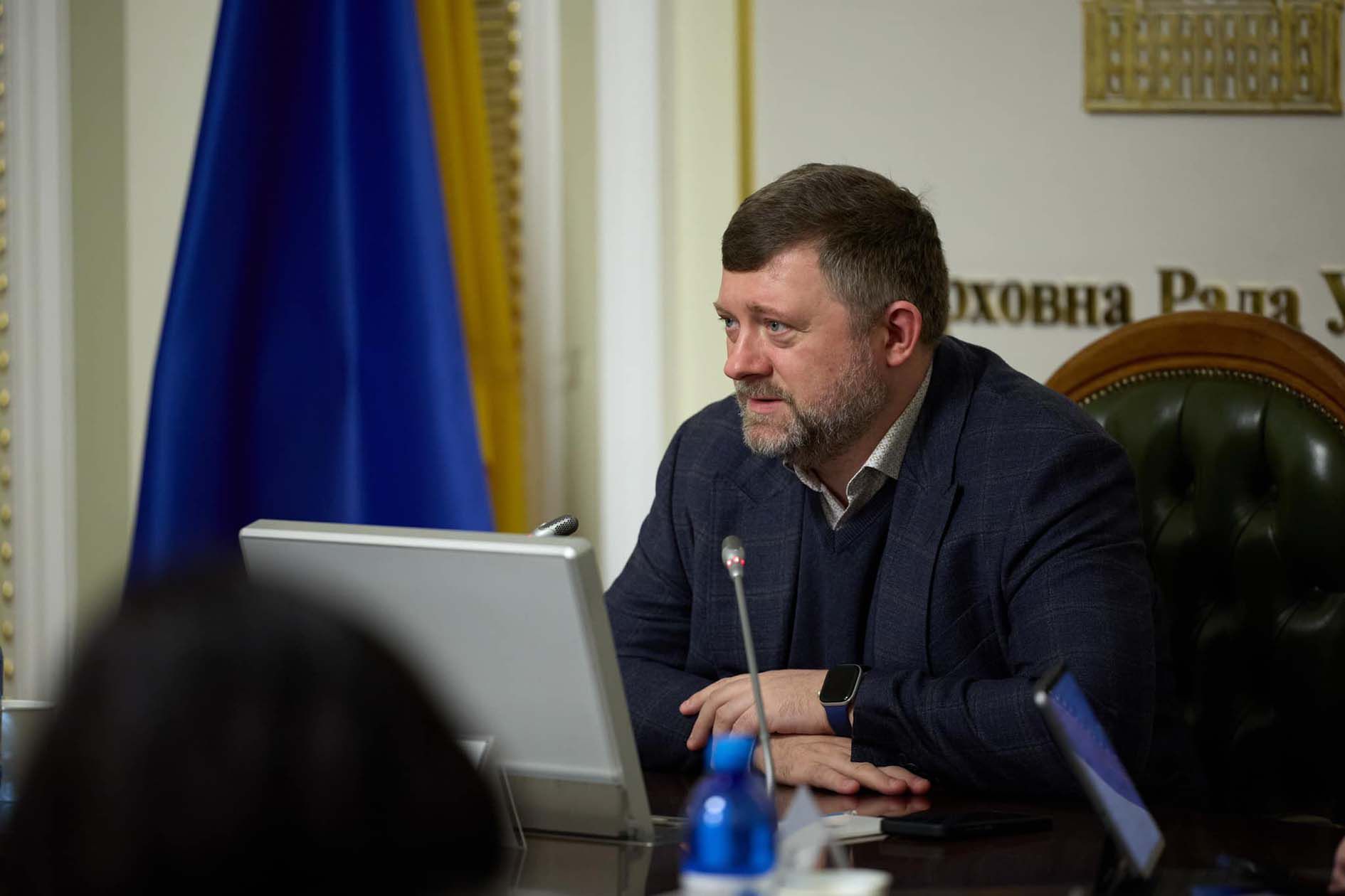 Олександр Корнієнко провів нараду щодо захисту постраждалих внаслідок аварії на Чорнобильській АЕС, а також стану зони радіоактивного забруднення