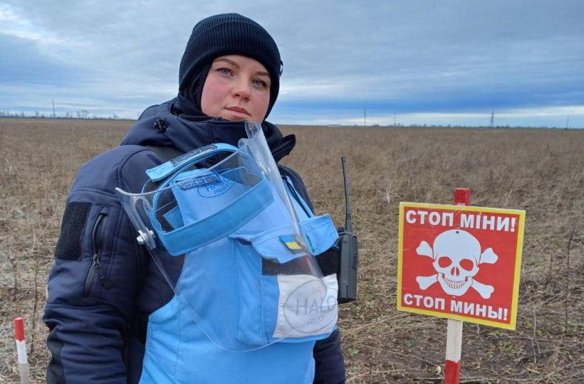 Жителька Донеччини стала демінеркою: чому професія тримає в тонусі