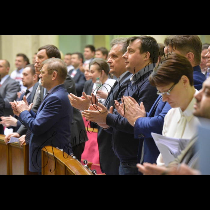 Вечірнє пленарне засідання Верховної Ради.