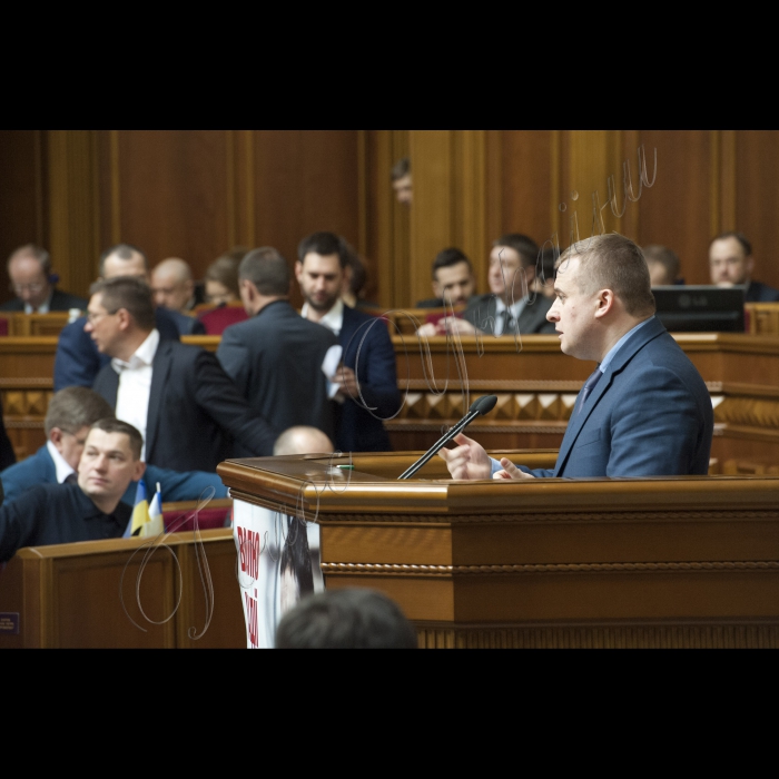 Пленарне засідання ВР. Година запитань до Уряду.