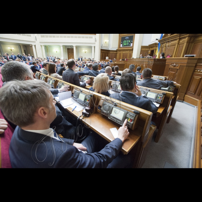 19 травня 2015
Пленарне засідання Верховної ради України.
Голосування за призначення Голів Фонду Держмайна і Антимонопольного комітету