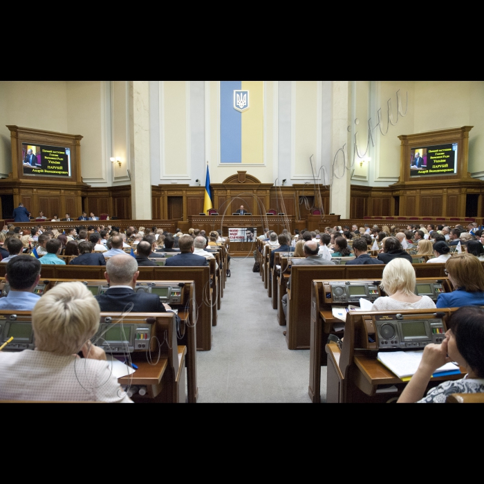 17 червня 2015

Парламентські слухання на тему: «Сімейна політика України - цілі та завдання».

Вів засідання Перший заступник Голови ВР України Андрій Парубій.