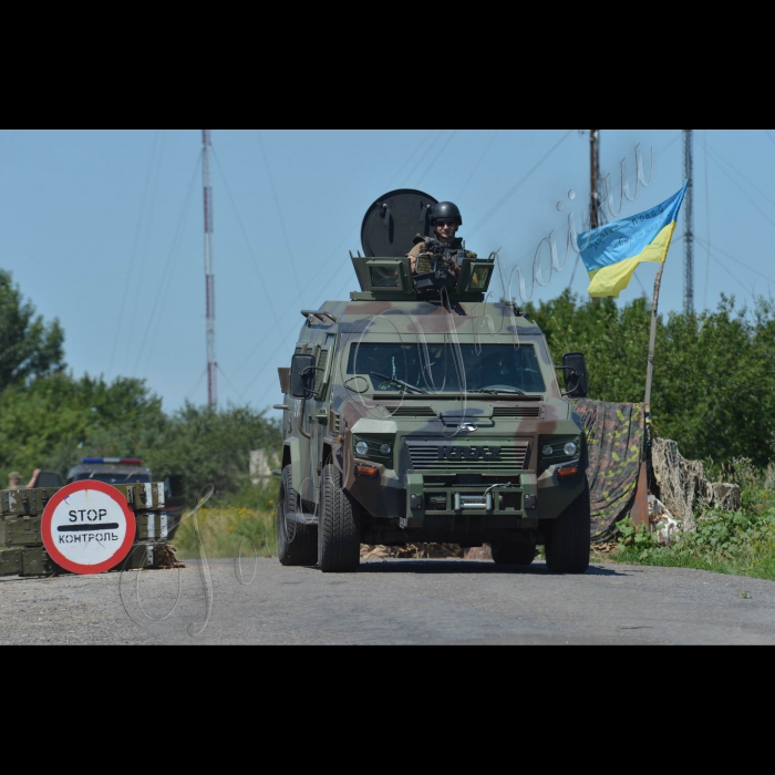 5 липня 2015 року

Донецька область,  У Слов'янську відсвяткували річницю з дня визволення міста від російсько-терористичних сил. Рік тому, 5 липня 2014 року, незаконні збройні формування під командуванням громадянина Росії Ігоря Гіркіна (