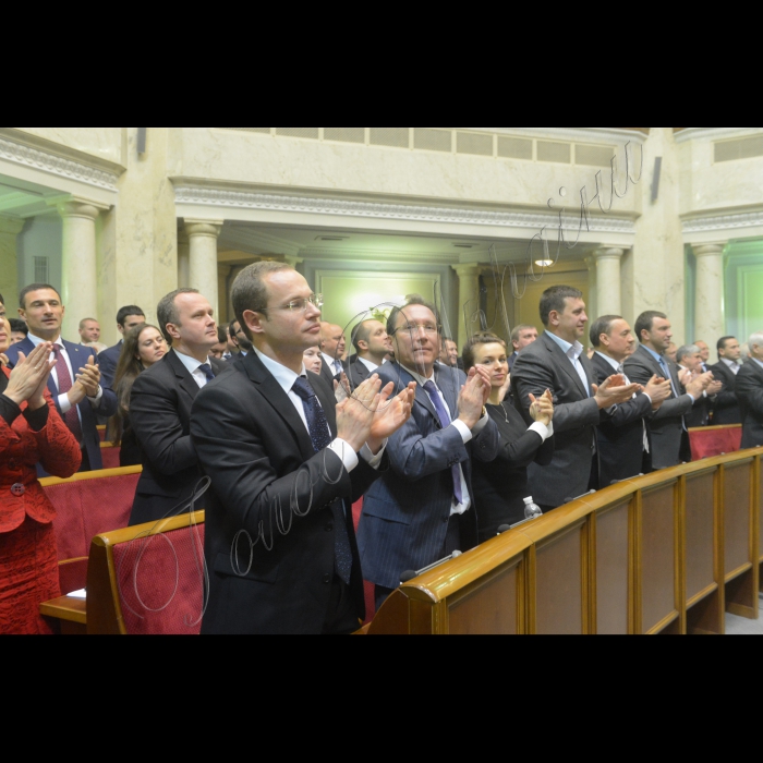 27 листопада 2014. Відкриття 1 сесії Верховної Ради України 8 скликання. Остап Семерак, Павло Пинзеник