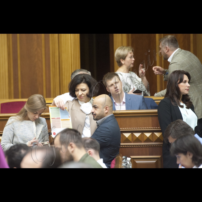 Пленарне засідання ВР
Верховна Рада України прийняла Постанову «Про внесення змін до Постанови Верховної Ради України 