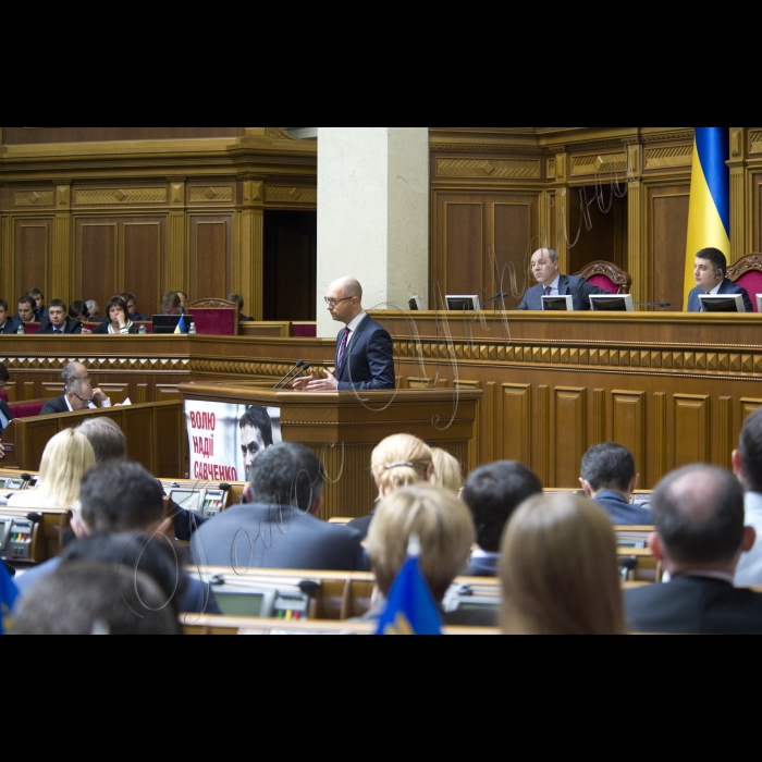 17 вересня 2015

Прем’єр-міністр України Арсеній Яценюк, члени Кабінету міністрів взяли участь у пленарному засіданні Верховної Ради України.
