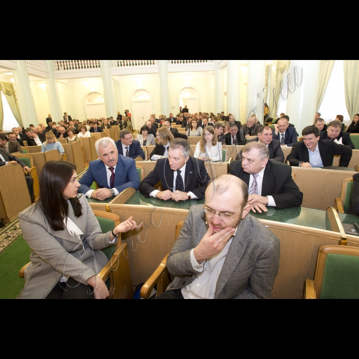 Поїздка Голови ВР України Володимира Гройсмана у м. Хмельницький
Зустріч з представниками об’єднаних територіальних громад, органів місцевого самоврядування, виконавчої влади області та громадськими організаціями.
