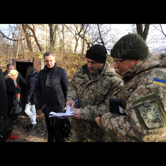 Міністерство оборони України провела виїзну прес-конференцію, присвячену роботі щодо повернення будинку родини Сікорських на вулиці Ярославів Вал у Києві до сфери управління оборонного відомства та створення будинку-музею І.Сікорського. 
Приміщення колишнього командного бункеру протиповітряних сил у роки ВВВ