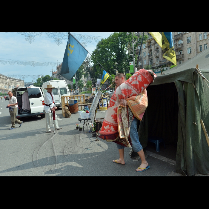 Київ. Майдан Незалежності, вул. Хрещатик