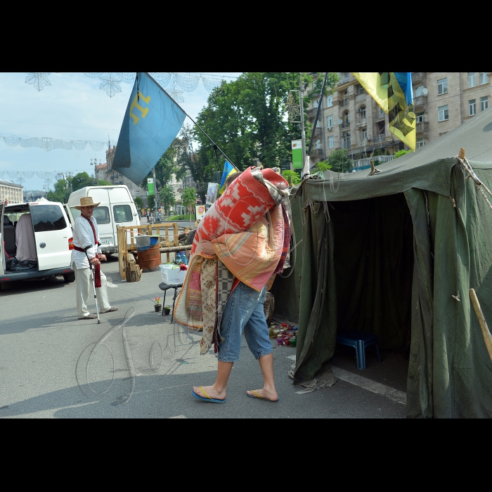 Київ. Майдан Незалежності, вул. Хрещатик