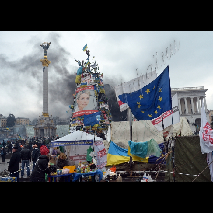 Київ. Євромайдан, Майдан Незалежності. Прапор Євросоюзу