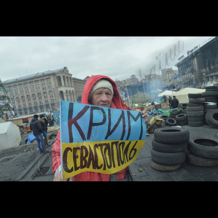 Київ, Євромайдан. Майдан Незалежності,  вул. Інститутська, вул. Грушевського.