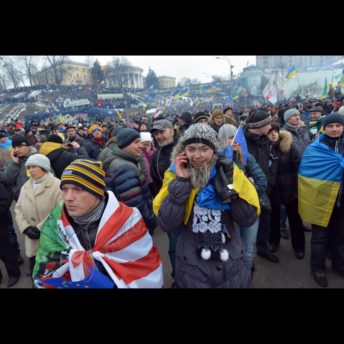 КИЇВ, 15 грудня. У столиці відбулося народне віче під назвою 