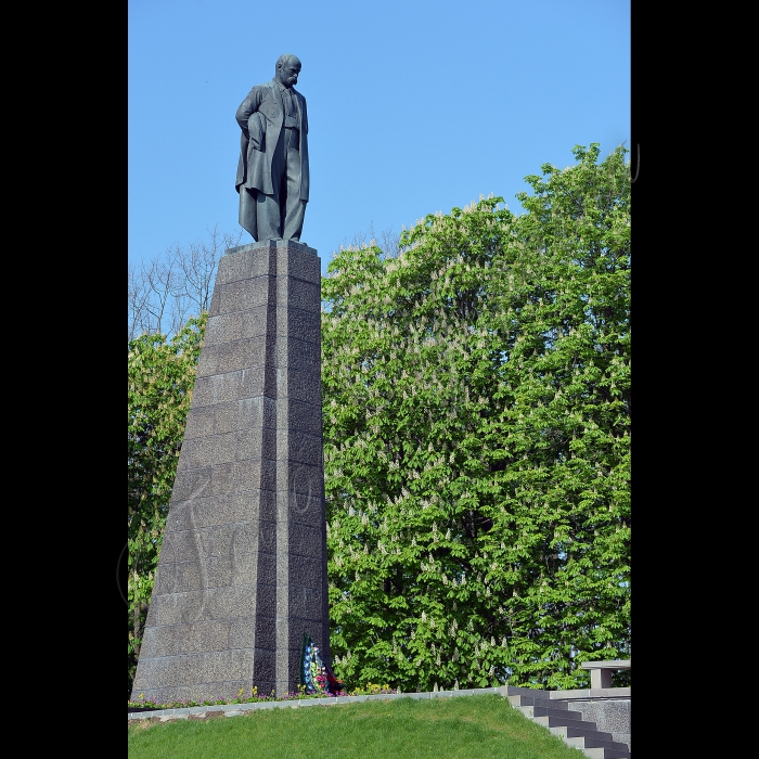 Шевченківський національний музей-заповідник у м. Канів Черкаської області.